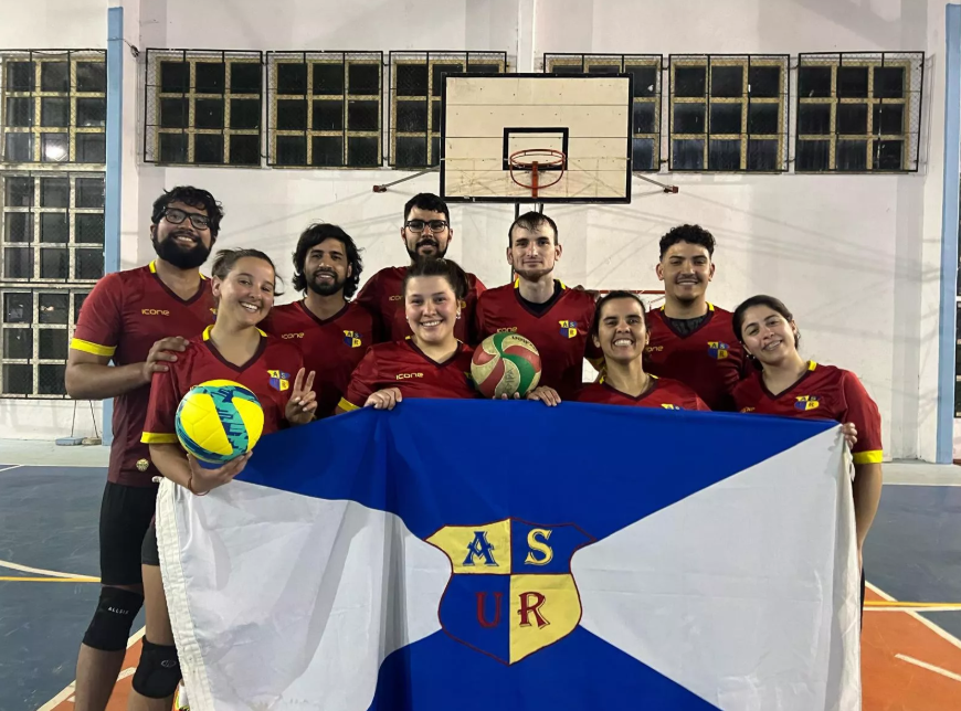 Foto principal del post (El poder de la inclusión: Desmitificando la sordera)