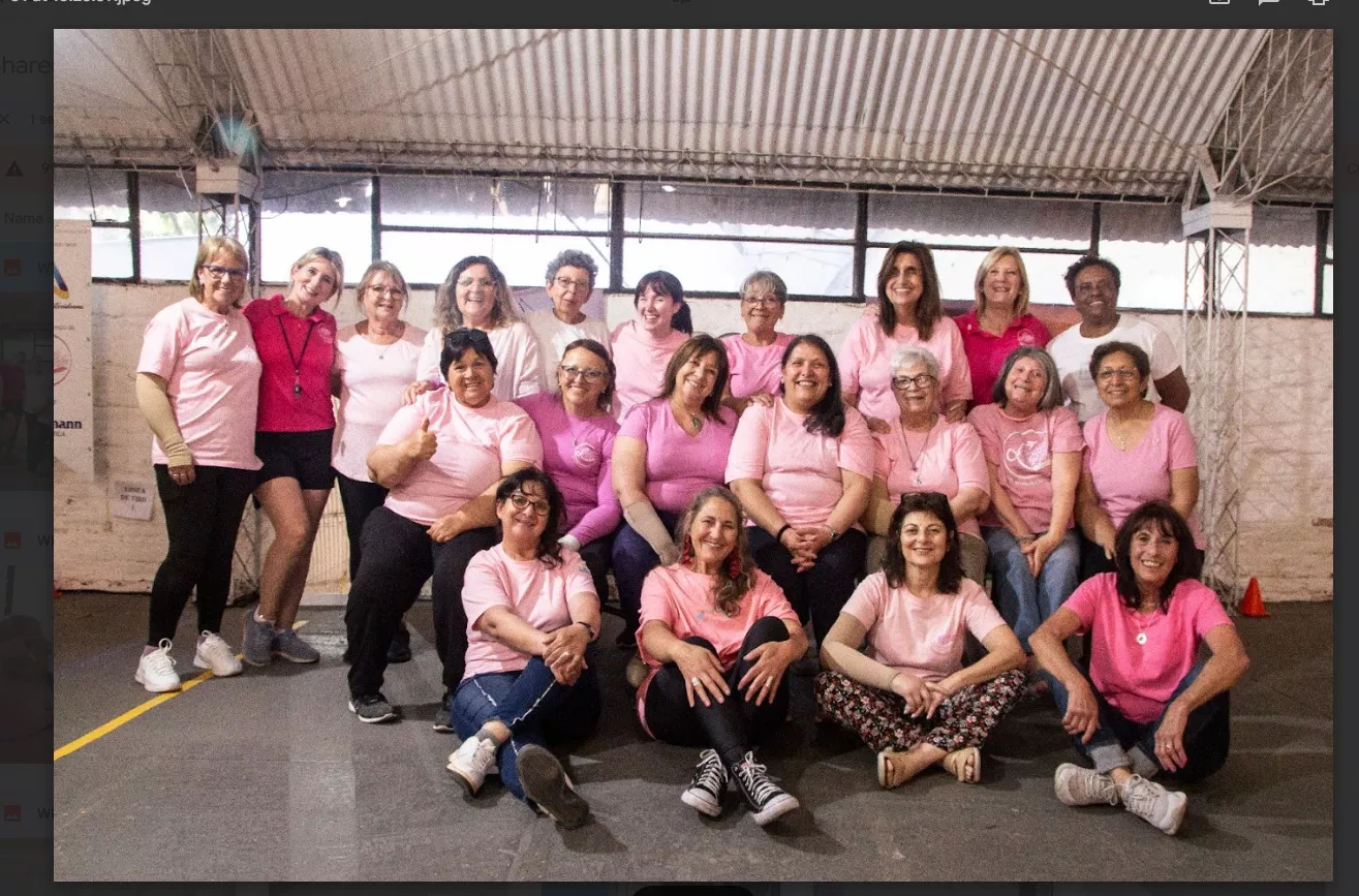 octubre-rosa-flechas-de-vida-GSJQvR